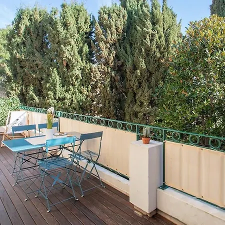 Apartment #11 Alex Terrace Parking Ac 2 Bdr 5mins To Sea