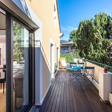 Apartment #11 Alex Terrace Parking Ac 2 Bdr 5mins To Sea